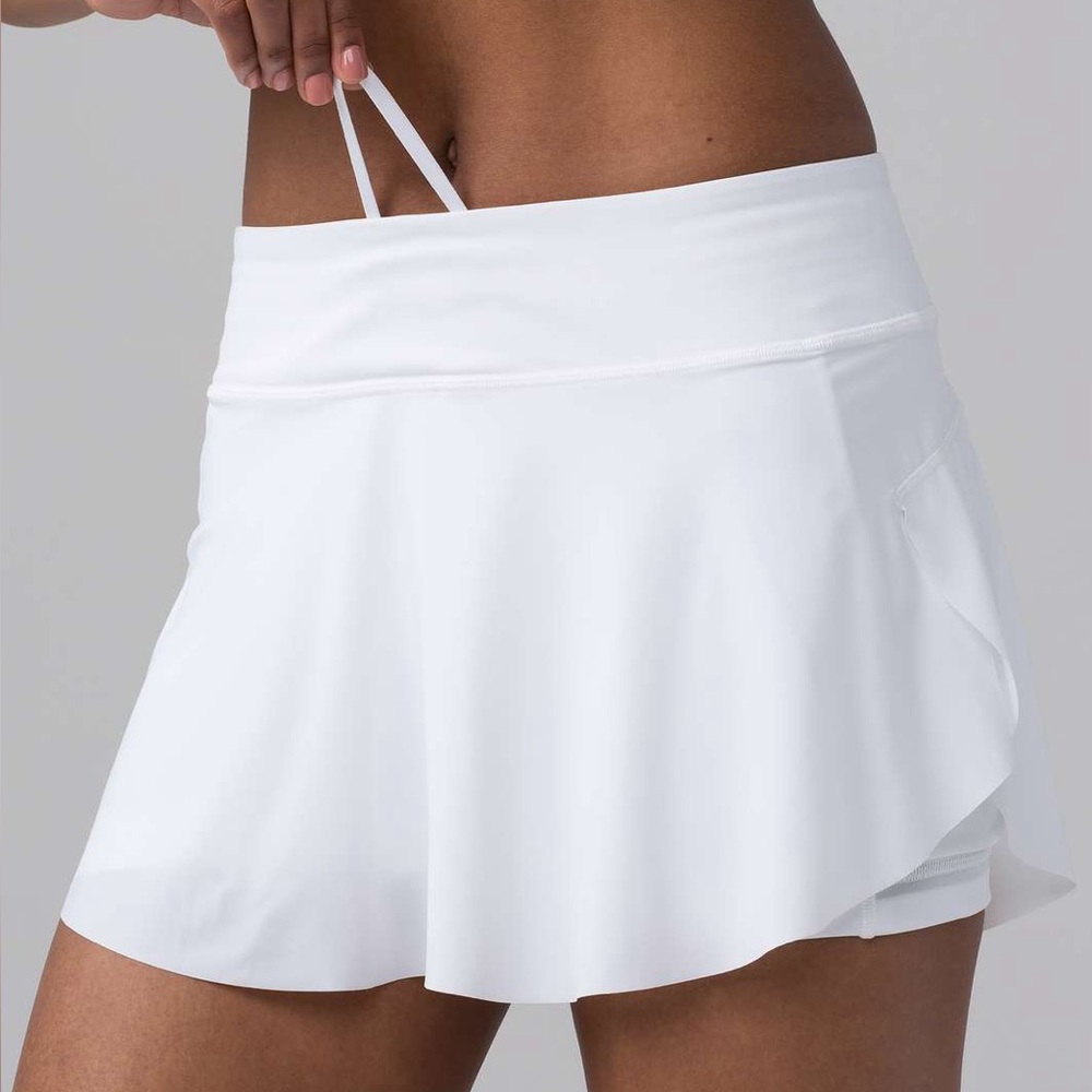 Lululemon Quick Pace Skirt size 8